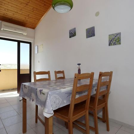 Little Heaven On Earth - Apartmani Martina Vlašići Exteriér fotografie
