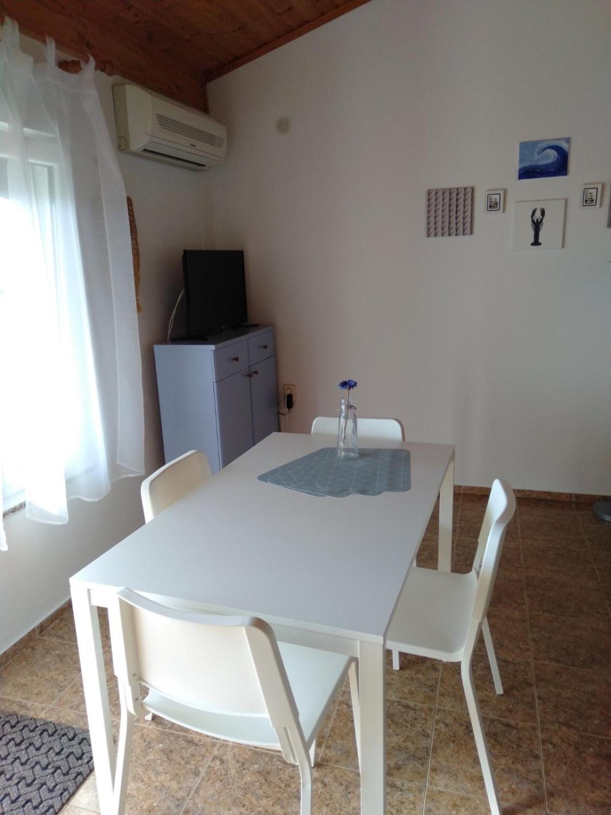 Little Heaven On Earth - Apartmani Martina Vlašići Exteriér fotografie